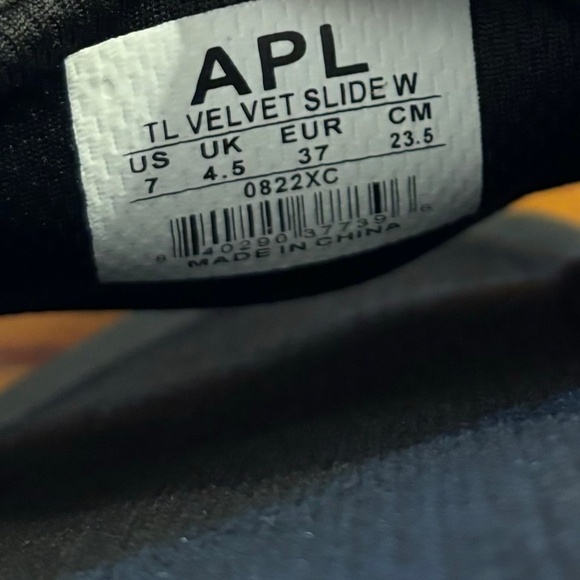 APL TechLoom Velvet Slide - Picture 6 of 10